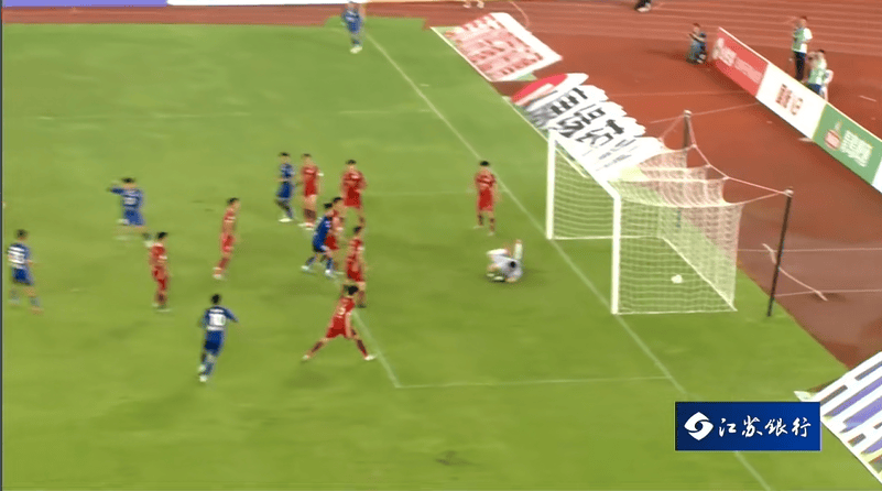 开云体育-穆古鲁扎迎来十赛季出色发挥，TL观众热烈欢呼！-开云体育