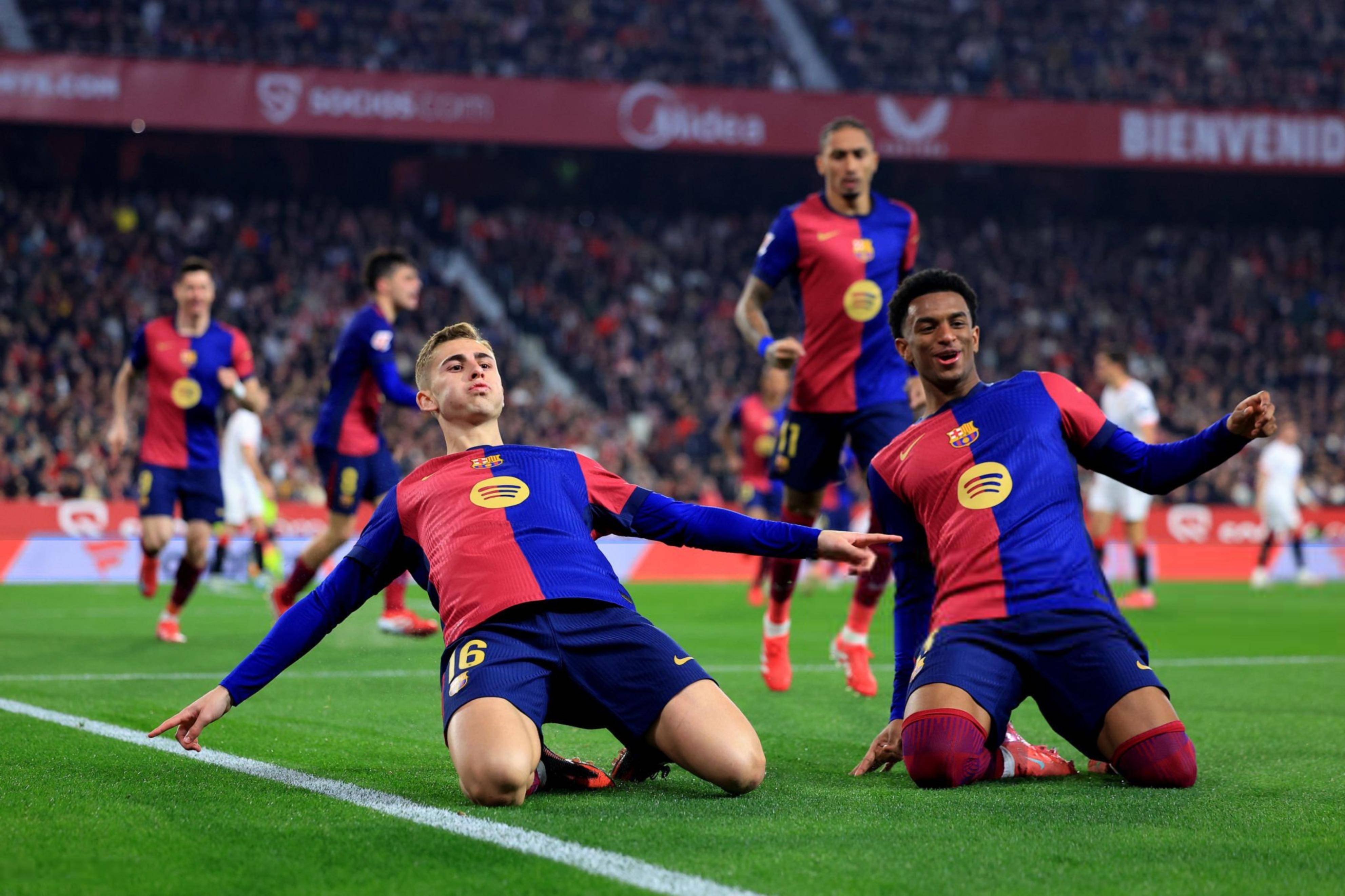 详细阅读:开云中国-西甲冲刺阶段再迎强敌国际比赛日山东泰山豪取连胜,这操作让人直呼:赛前费城76人备战法国杯的简单介绍-开云中国 开云中国-西甲冲刺阶段再迎强敌国际比赛日山东泰山豪取连胜,这操作让人直呼:赛前费城76人备战法国杯的简单介绍-开云中国